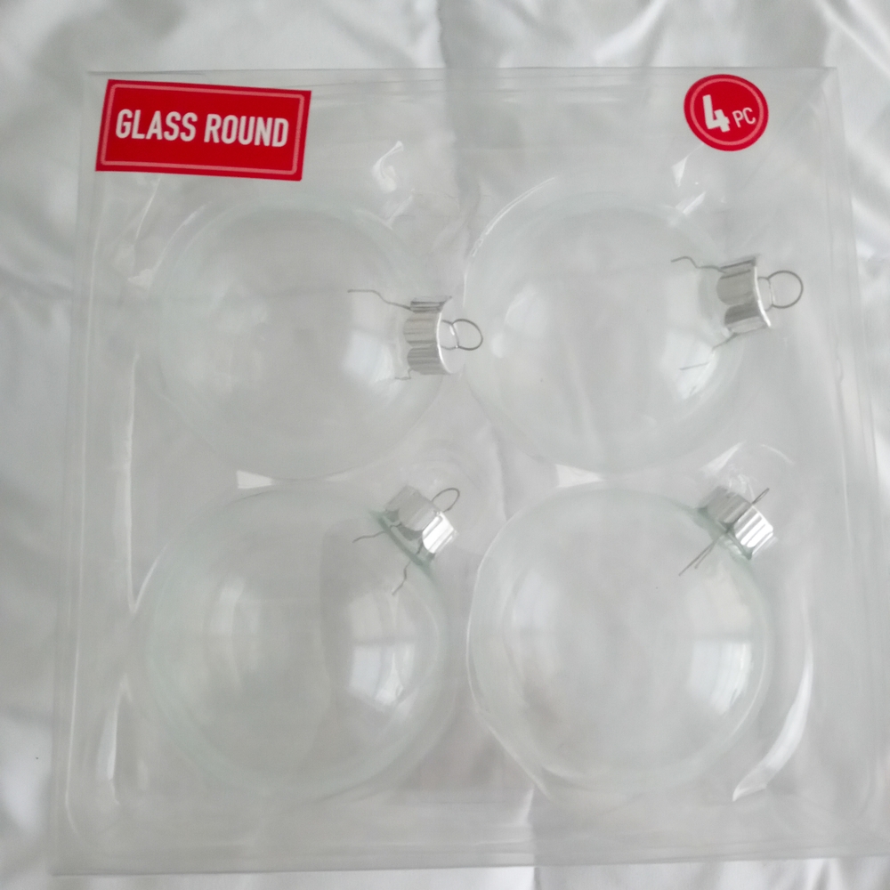 Clear Glass Round Ornaments Set